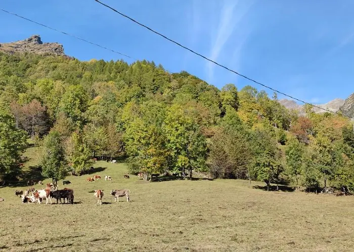 ファームステイ Agriturismo Alagna アラーニャ・ヴァルセージア